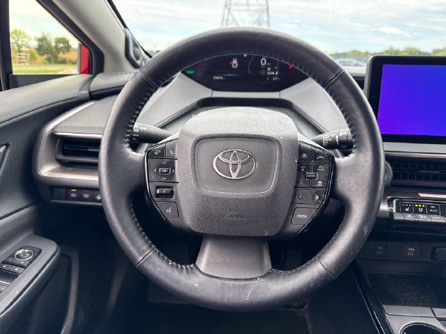 Used 2023 Toyota Prius Limited AWD/4WD image 20
