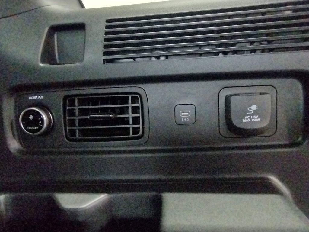 New 2026 Hyundai Santa Fe Calligraphy AWD/4WD image 16