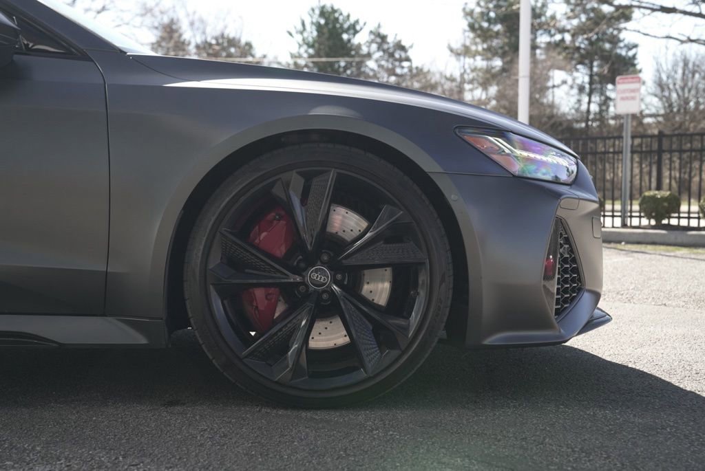 Used 2021 Audi RS 7 Sportback w/ Carbon Optic Package image 22