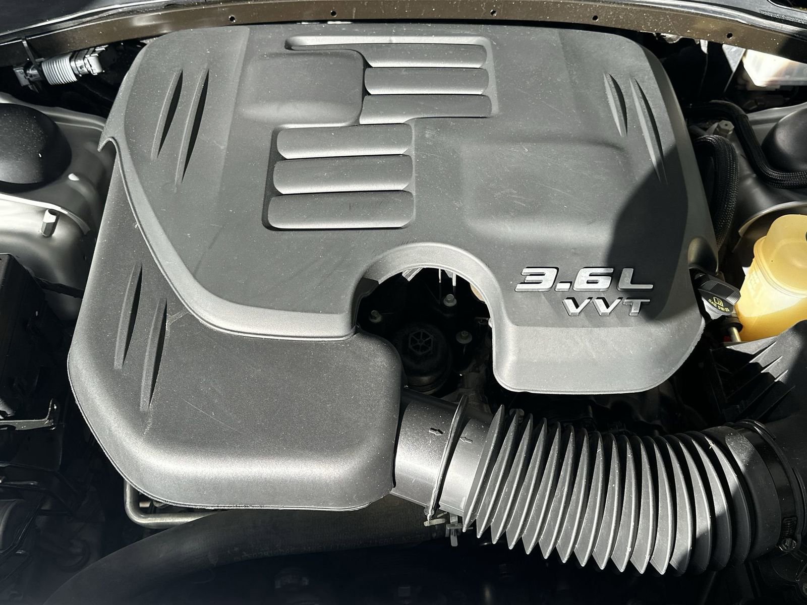 Used 2020 Chrysler 300 Touring w/ Sport Appearance Package image 32