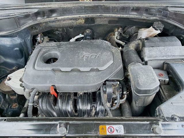 Used 2017 Hyundai Santa Fe Sport w/ Cargo Package image 27