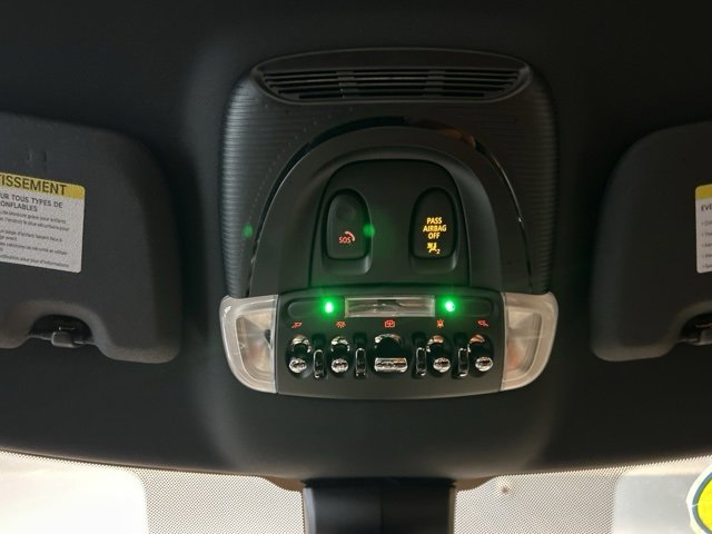 Used 2023 MINI Cooper Countryman SE w/ Storage Package image 17