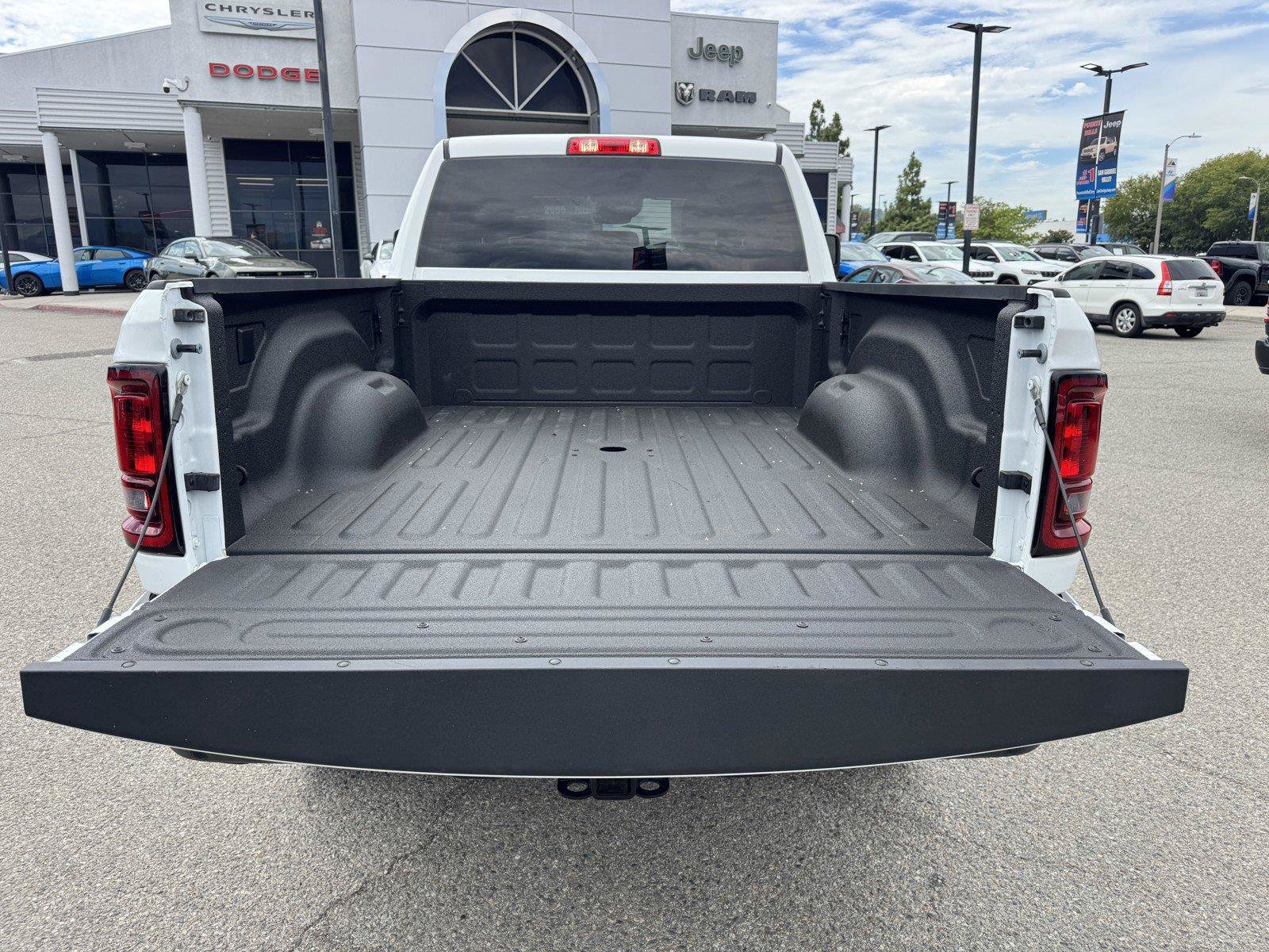 Certified 2026 RAM 2500 Big Horn AWD/4WD image 12