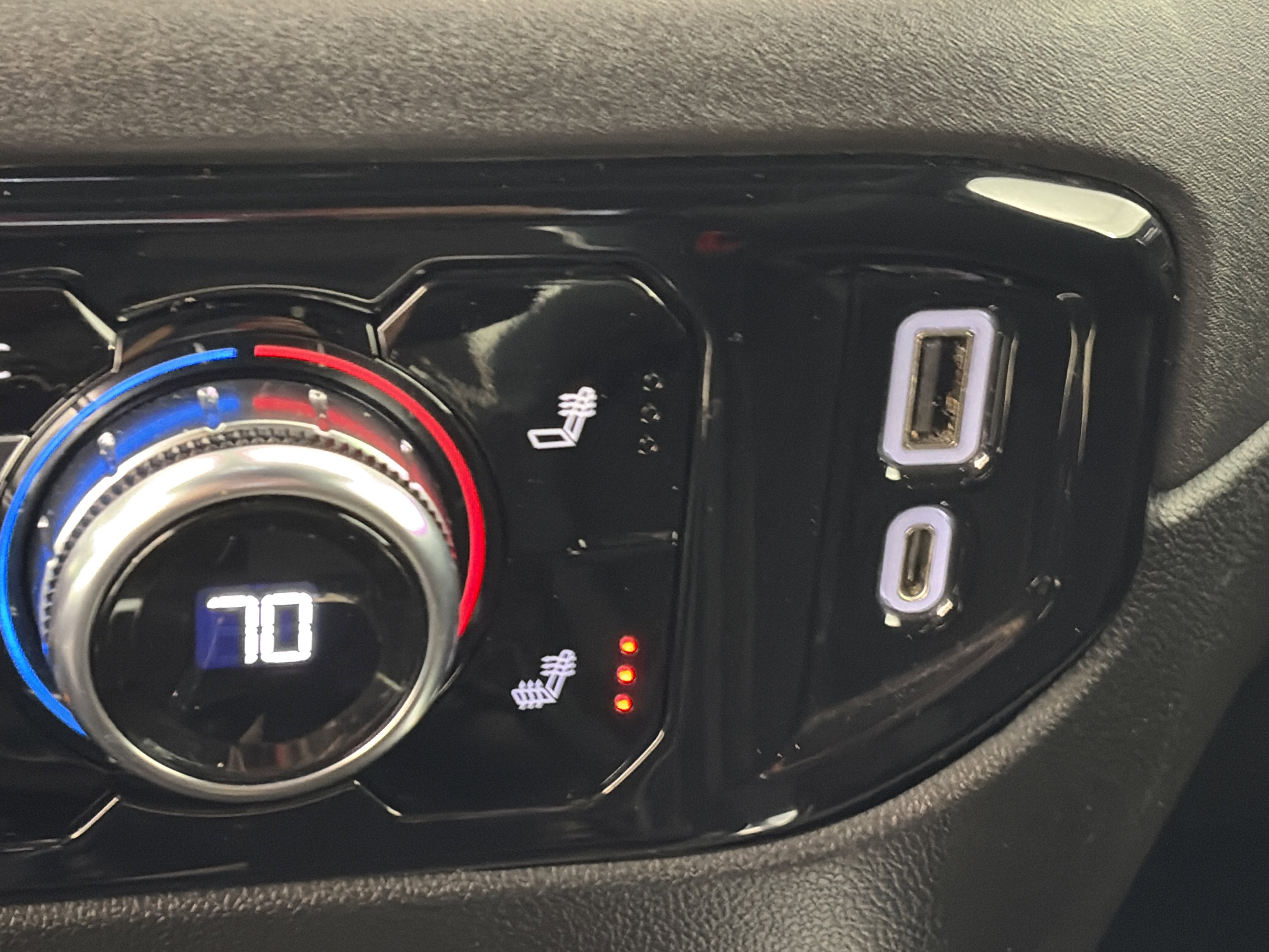 Certified 2022 GMC Sierra 1500 Elevation w/ Preferred Package image 26