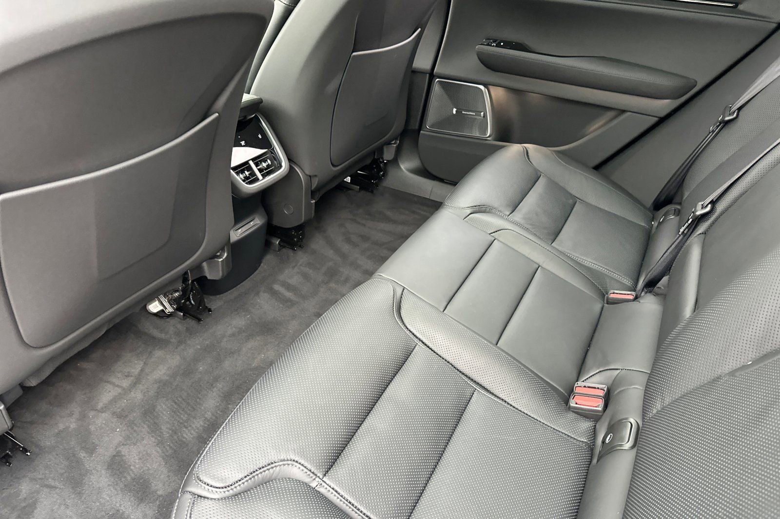 New 2025 Polestar Polestar 3 image 4