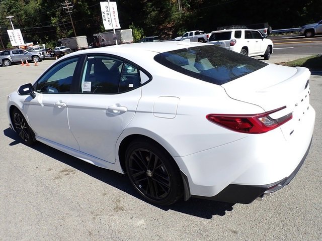 New 2026 Toyota Camry SE image 6