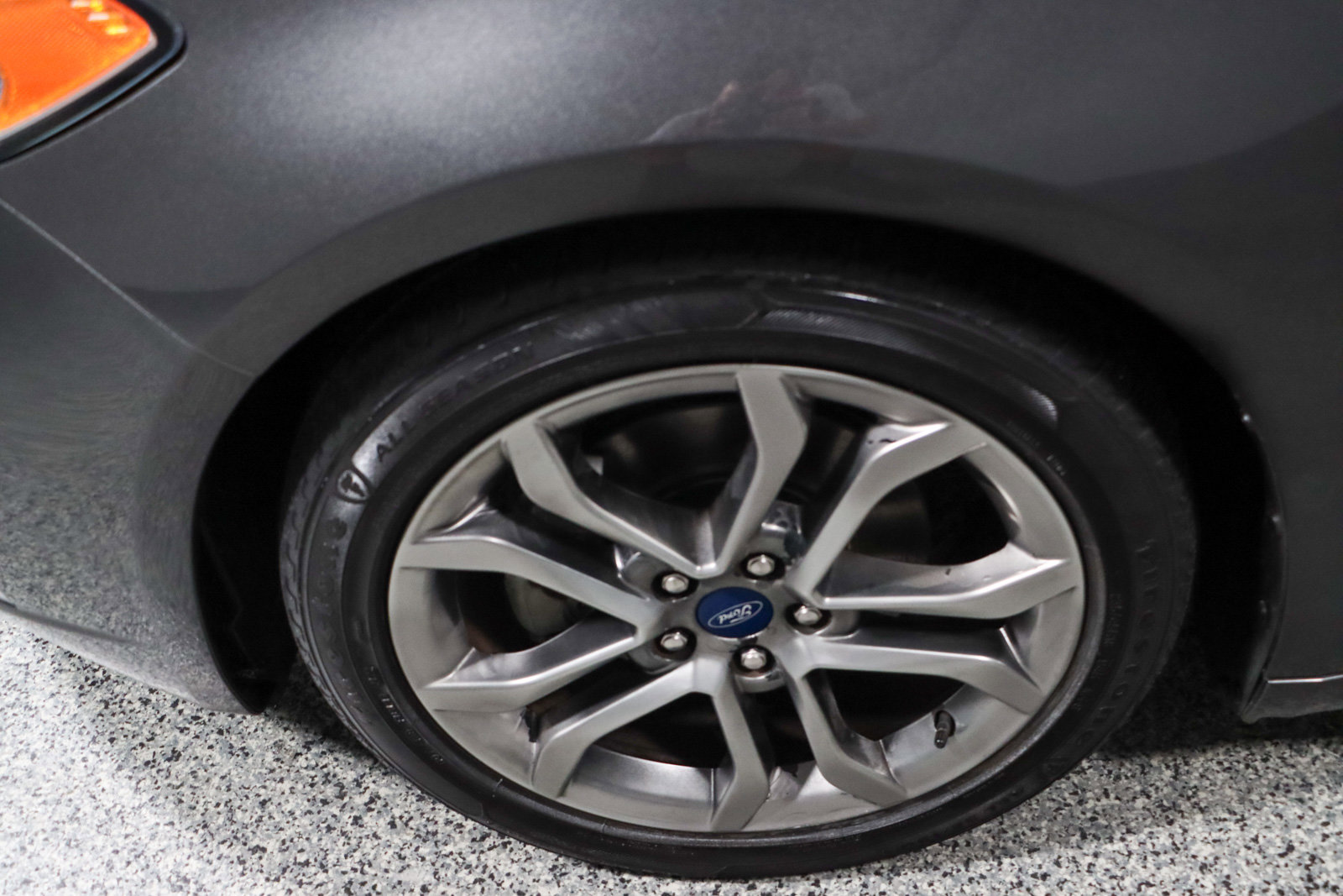 Used 2019 Ford Fusion SEL image 11