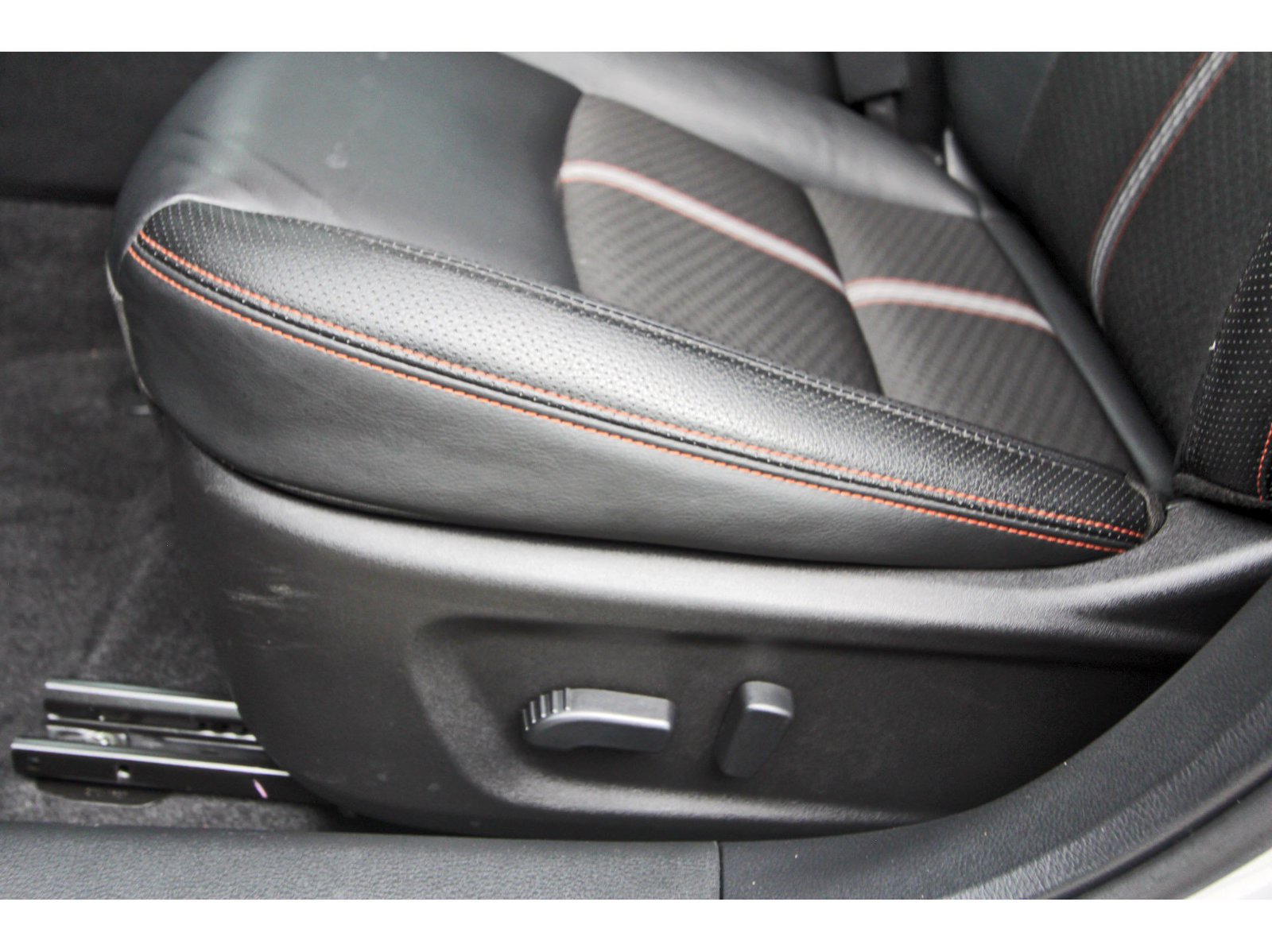 Certified 2025 Nissan Altima 2.5 SR FWD image 28