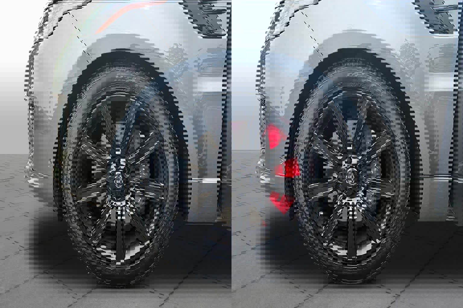 Used 2018 Land Rover Range Rover Sport HSE Dynamic image 10