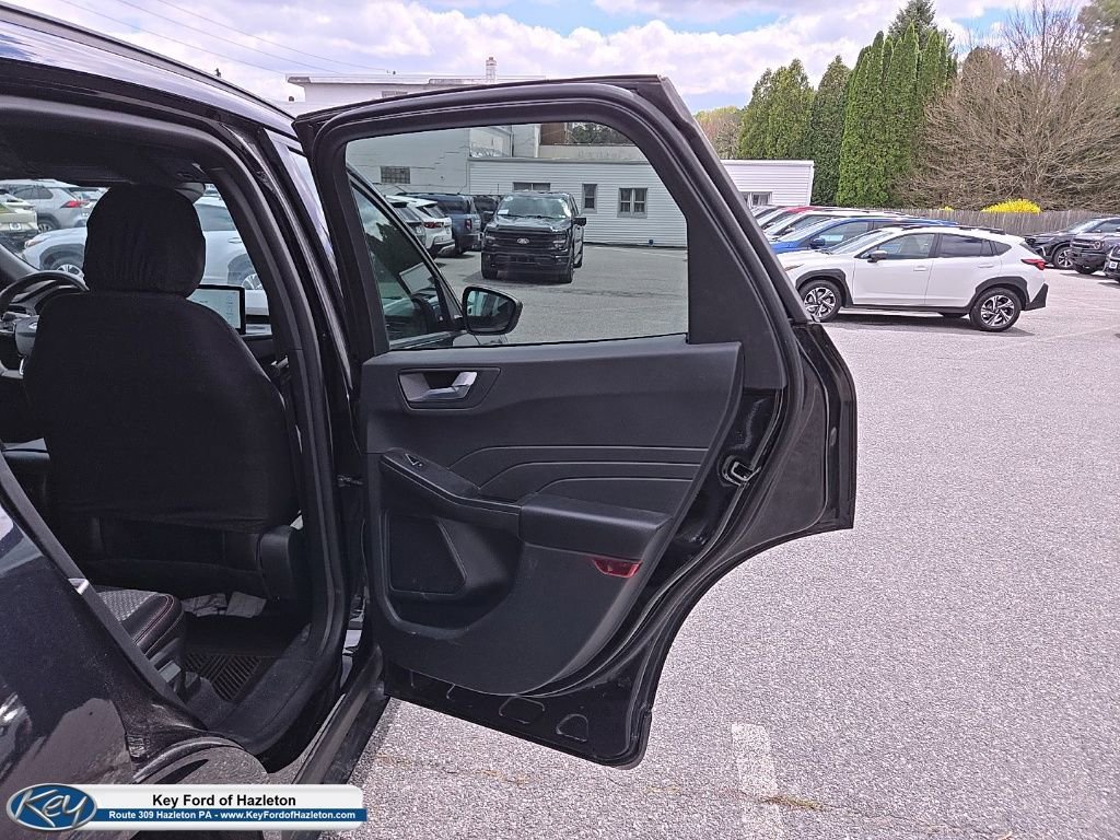 Used 2023 Ford Escape ST-Line w/ Tech Pack #1 AWD/4WD image 47