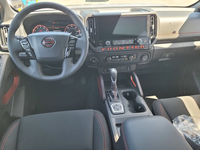 New 2026 Nissan Frontier PRO-4X w/ Tow Package AWD/4WD image 7