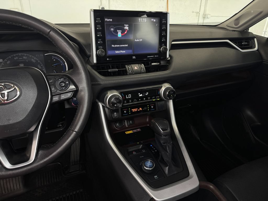 Used 2022 Toyota RAV4 Limited AWD/4WD image 19