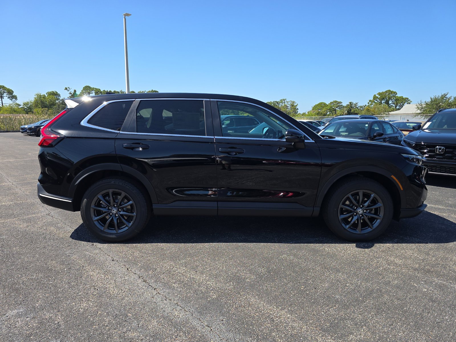 New 2026 Honda CR-V EX-L image 3