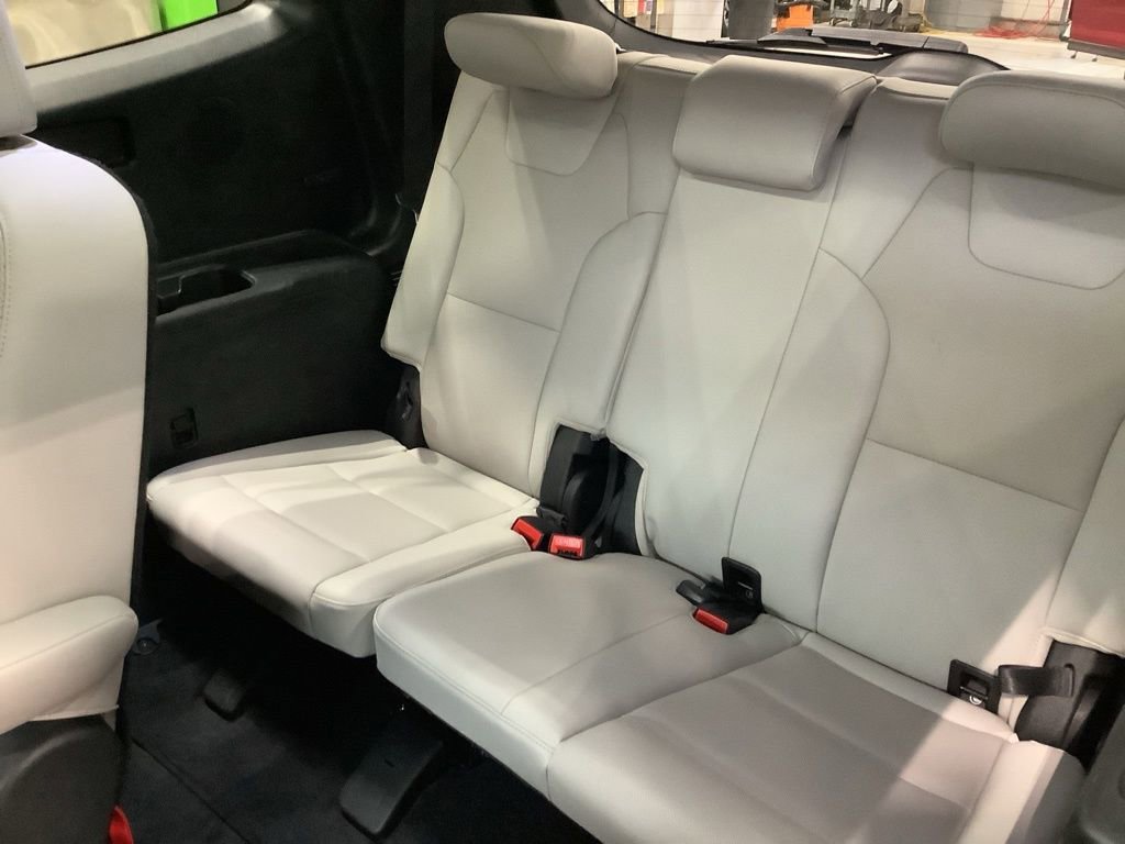 Certified 2022 Kia Telluride SX image 15