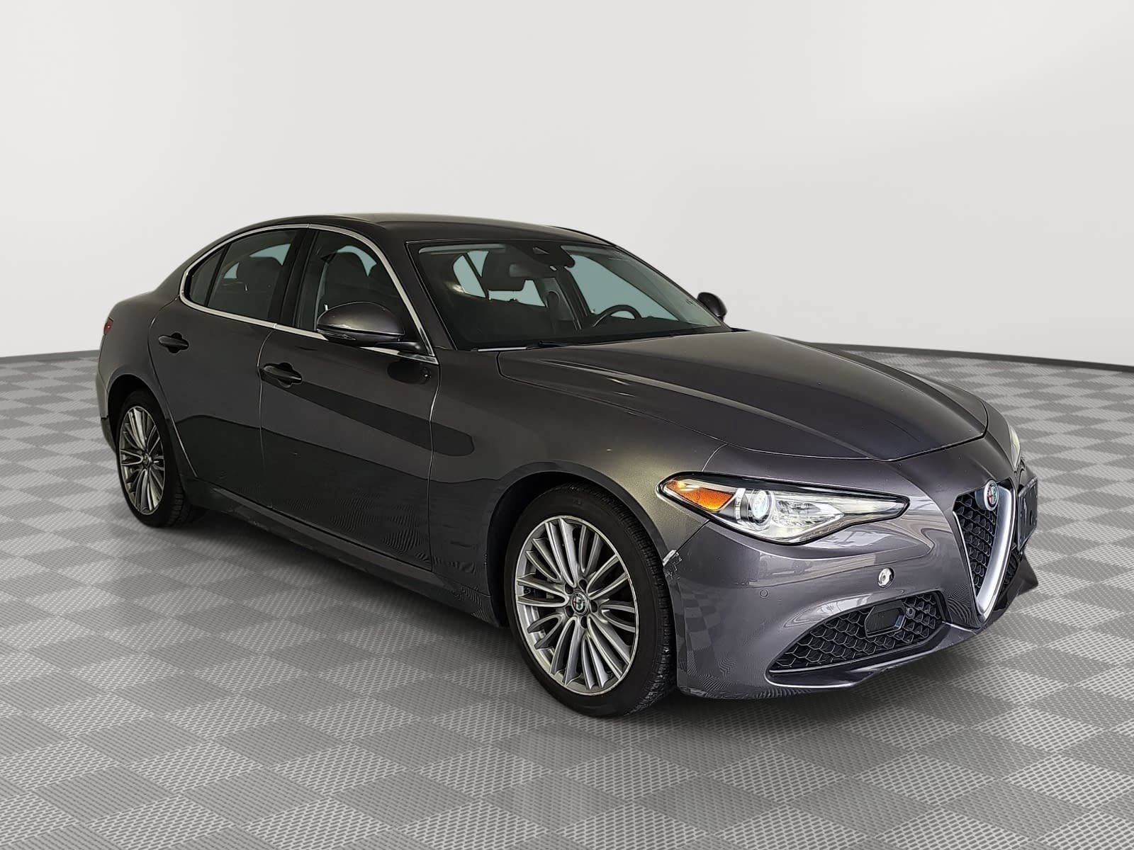 Used 2017 Alfa Romeo Giulia Ti w/ TI Performance Package AWD/4WD video 2