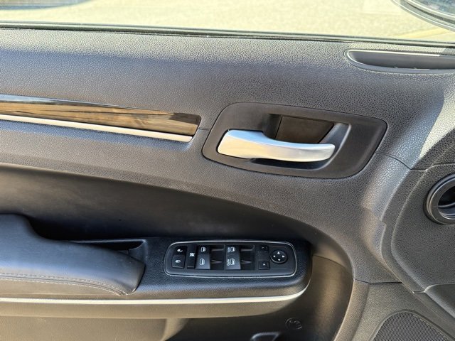 Used 2022 Chrysler 300 S image 15