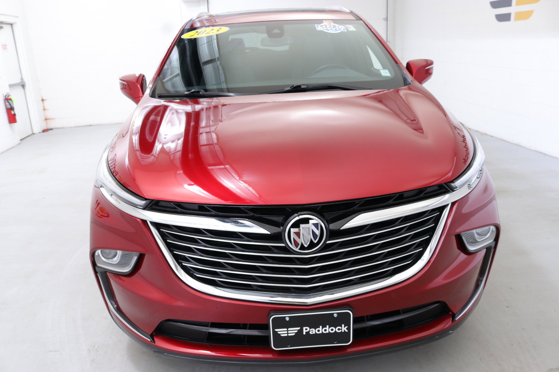 Used 2023 Buick Enclave Essence w/ Experience Buick Package image 2