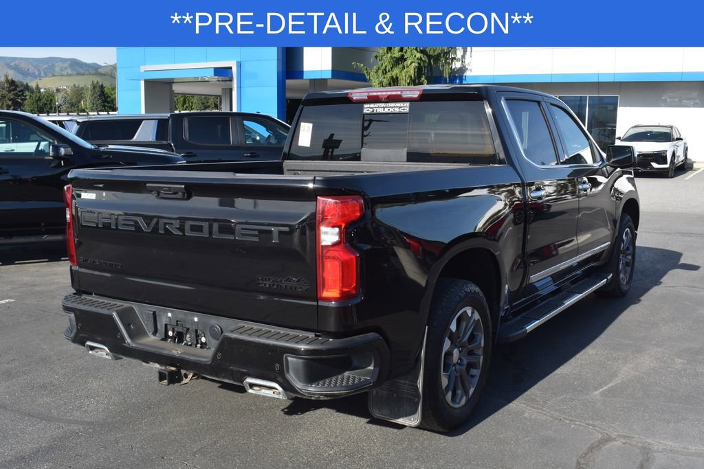 Used 2022 Chevrolet Silverado 1500 High Country w/ Max Trailering Package AWD/4WD image 4