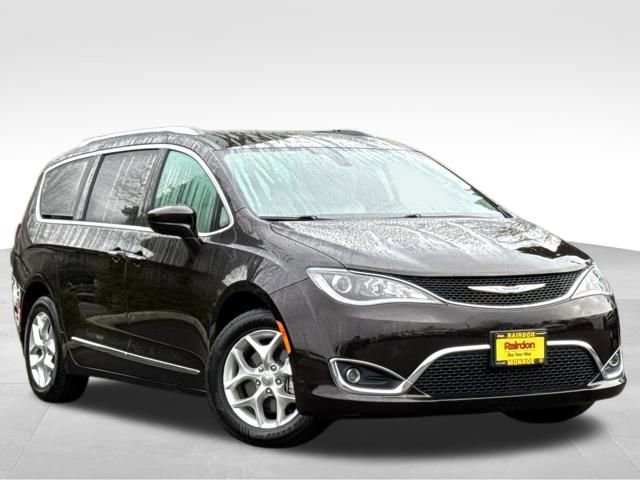 Used 2017 Chrysler Pacifica Touring-L Plus w/ Tire & Wheel Group