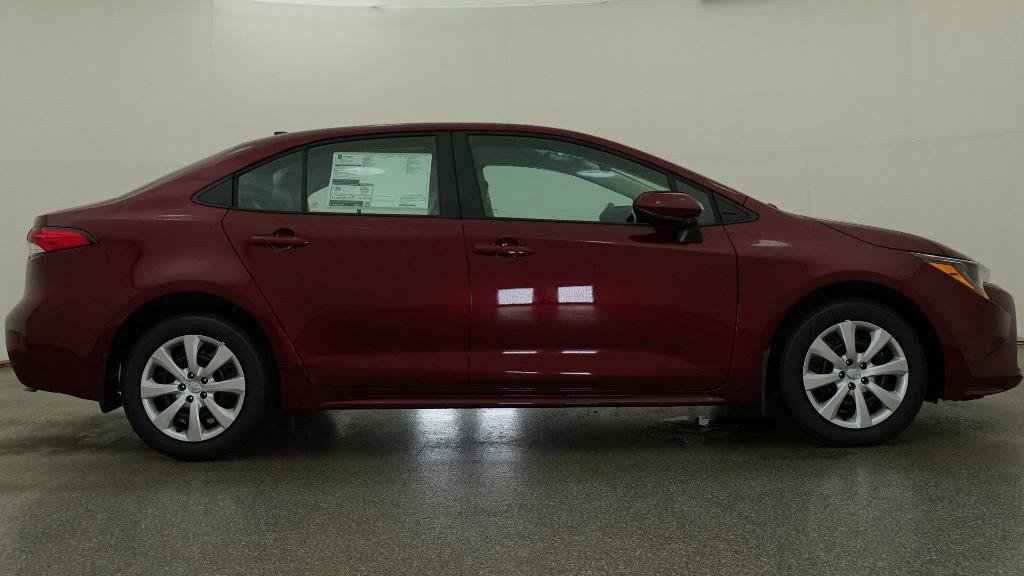 New 2026 Toyota Corolla LE FWD image 30
