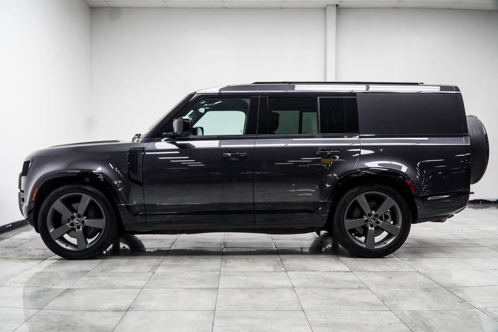 Used 2024 Land Rover Defender 130 Outbound AWD/4WD image 10