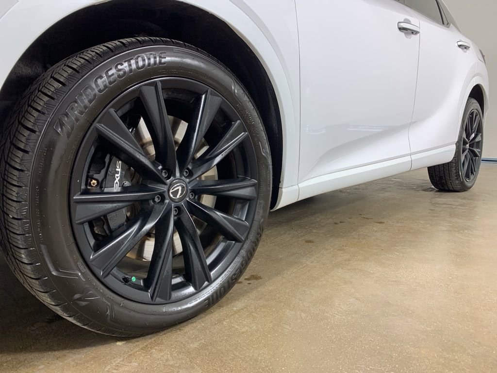 Used 2023 Lexus RX 500h F Sport w/ Accessory Package (2T) image 2