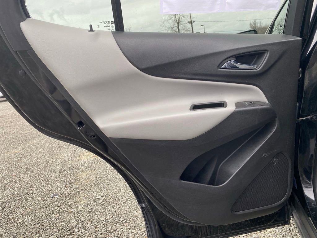 Used 2022 Chevrolet Equinox LT image 16