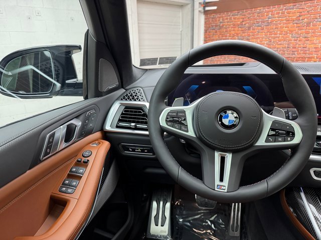 Used 2026 BMW X7 M60i image 13