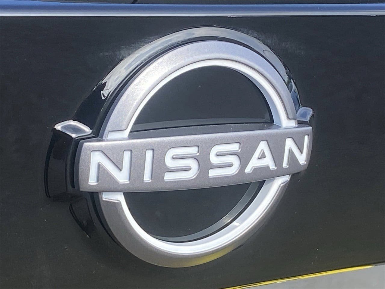 New 2026 Nissan Kicks SV w/ Cold Weather Package FWD image 8