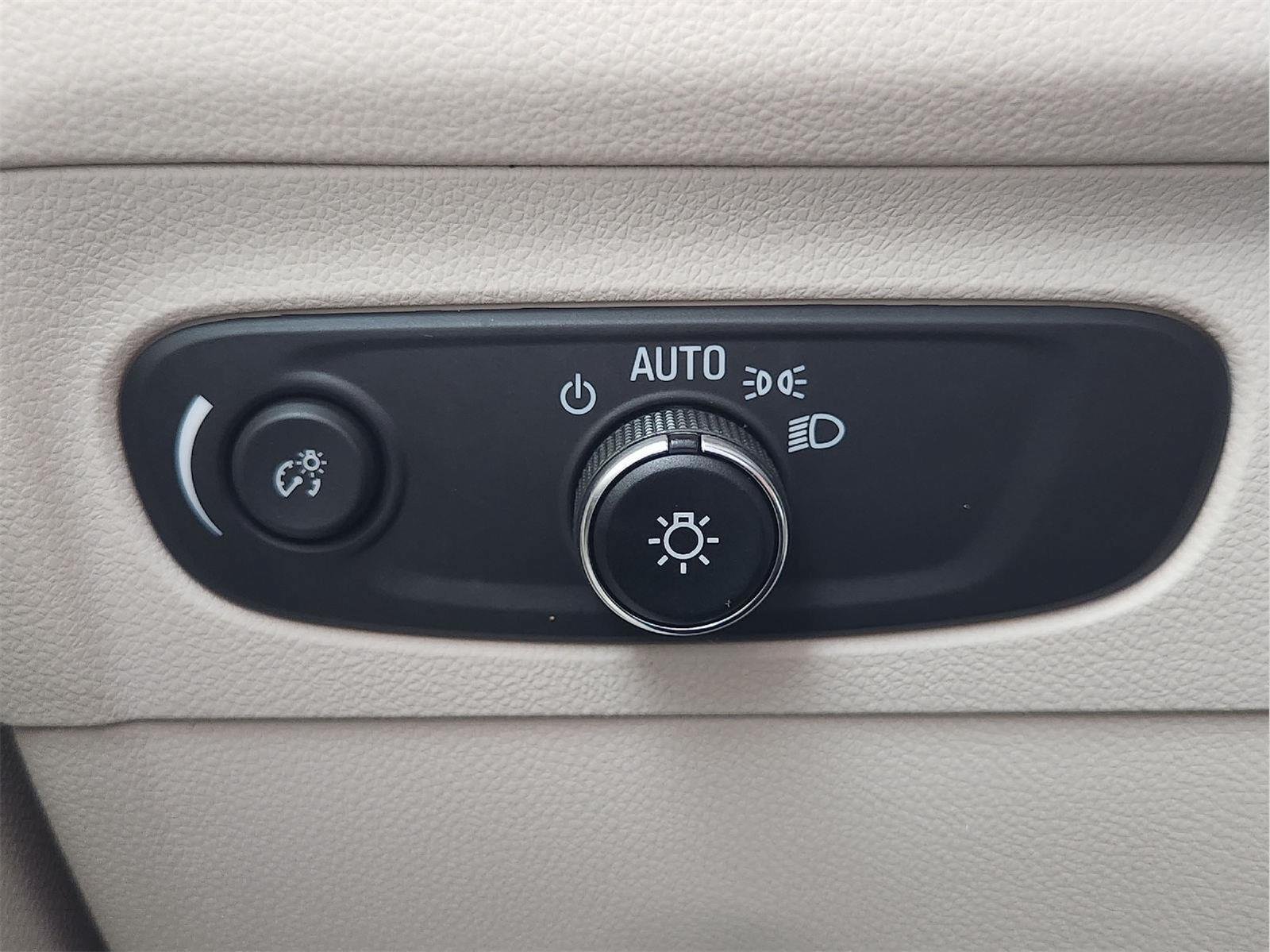 Certified 2023 Buick Envision Avenir AWD/4WD image 22