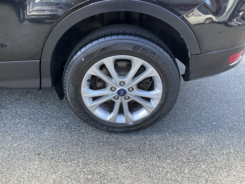 Used 2018 Ford Escape SEL AWD/4WD image 8