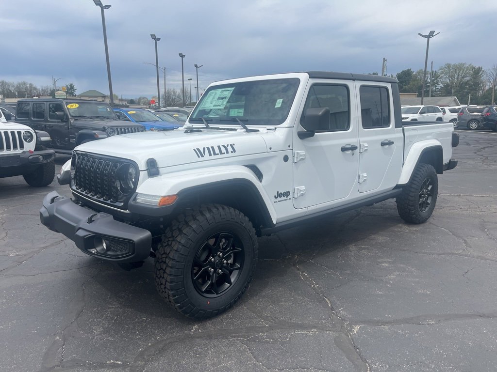 New 2025 Jeep Gladiator Willys image 3