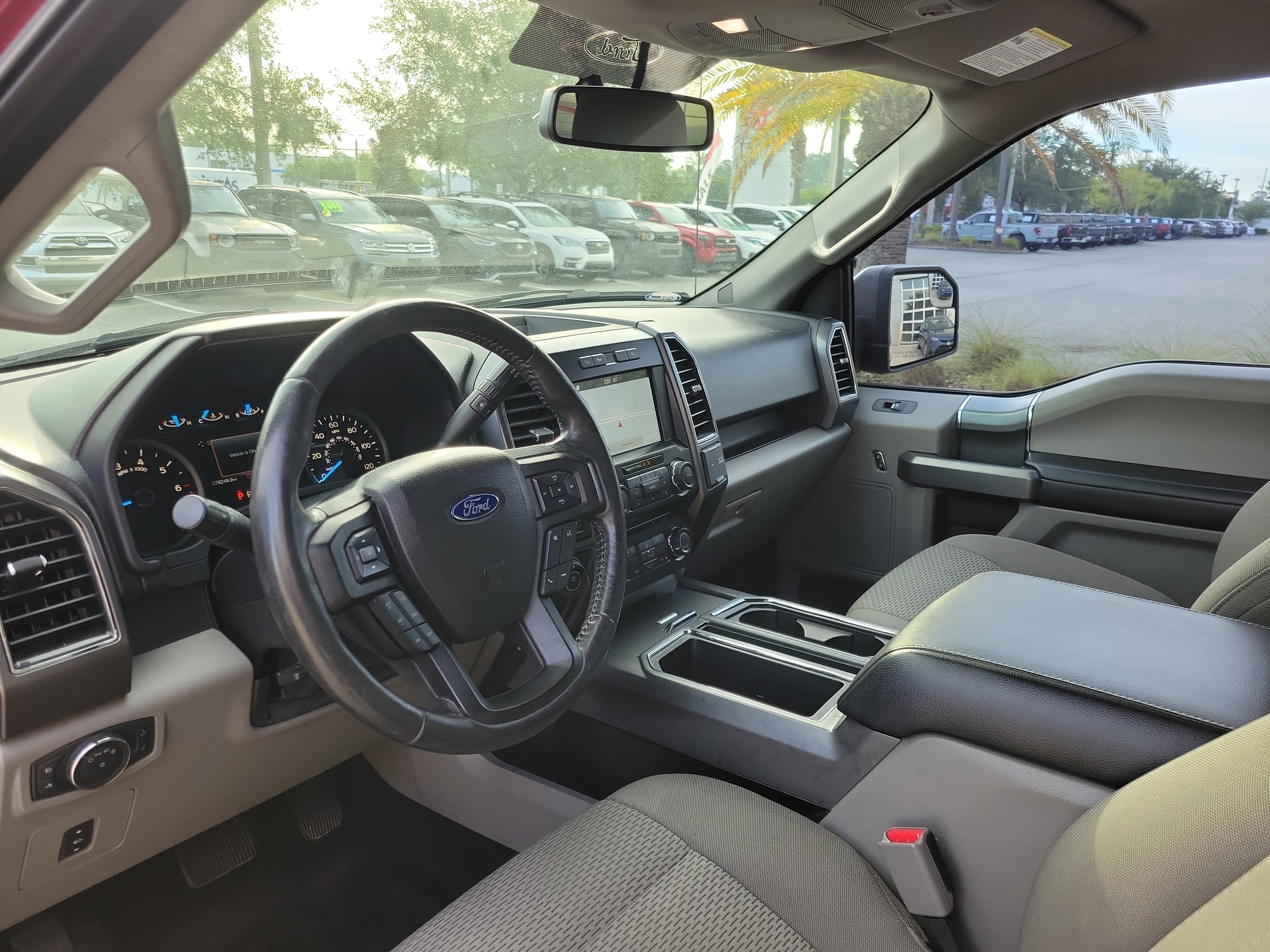 Used 2017 Ford F150 XLT w/ Equipment Group 302A Luxury image 12