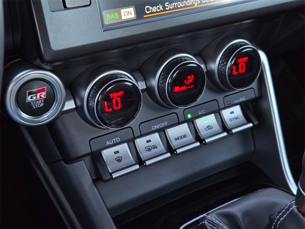 Used 2025 Toyota GR86 image 14