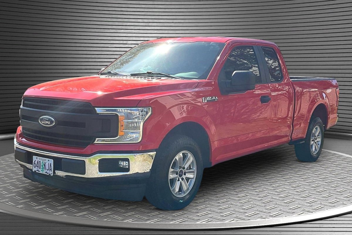 Used 2018 Ford F150 XL w/ Equipment Group 101A Mid RWD image 3