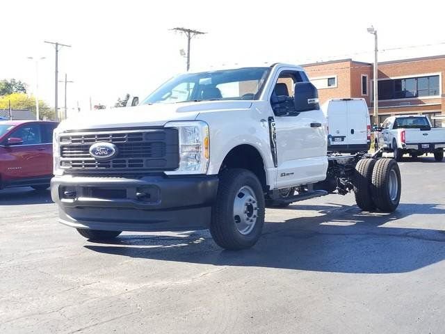 New 2026 Ford F350 XL image 7