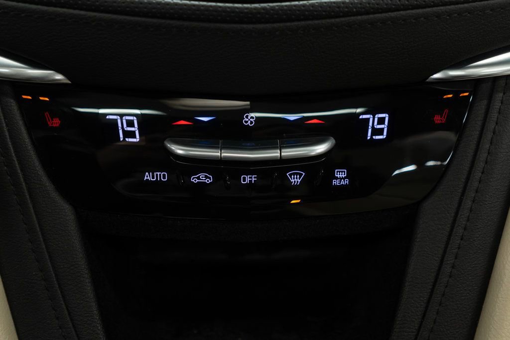 Used 2017 Cadillac XT5 Luxury w/ Driver Awareness Package image 26