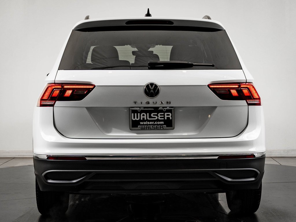 Used 2024 Volkswagen Tiguan S image 7