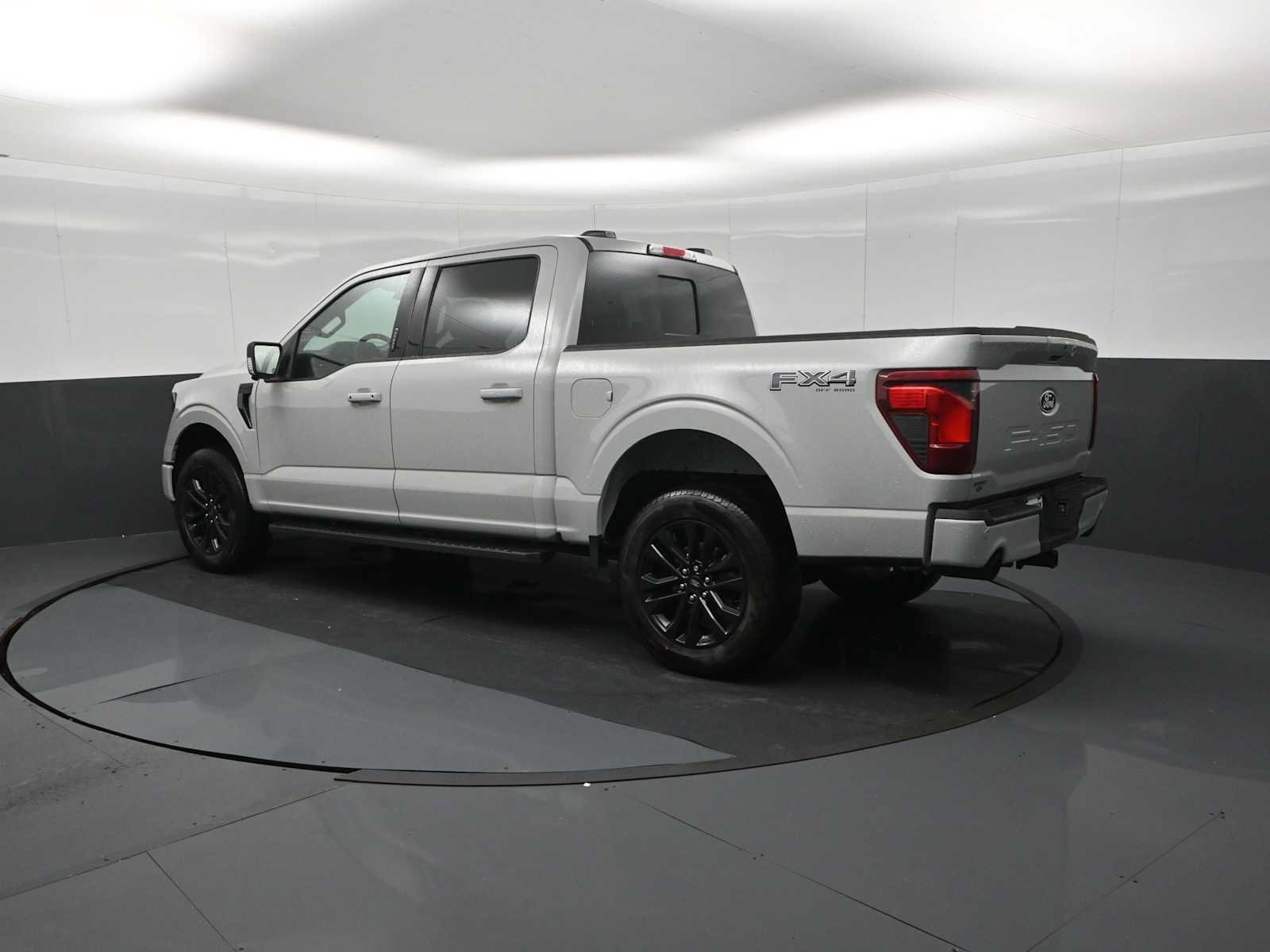 New 2026 Ford F150 XLT w/ Equipment Group 302A MID AWD/4WD image 6