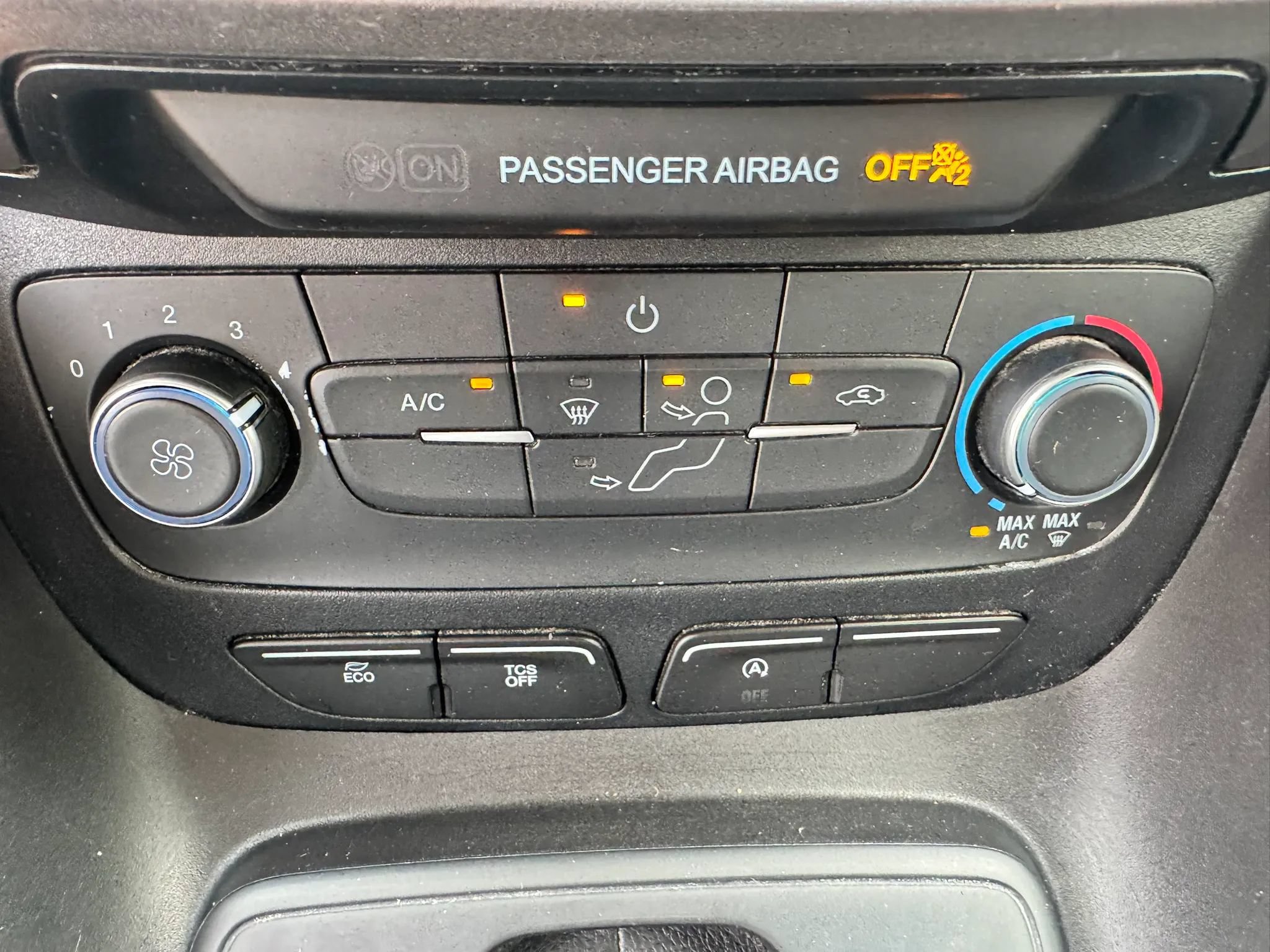 Used 2020 Ford Transit Connect XL FWD image 21