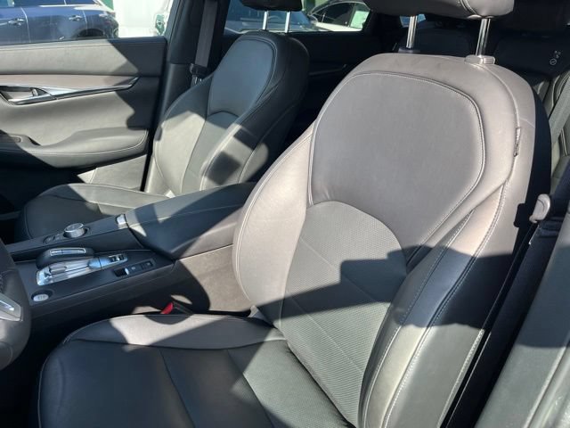 Used 2023 INFINITI QX50 Luxe AWD/4WD image 10