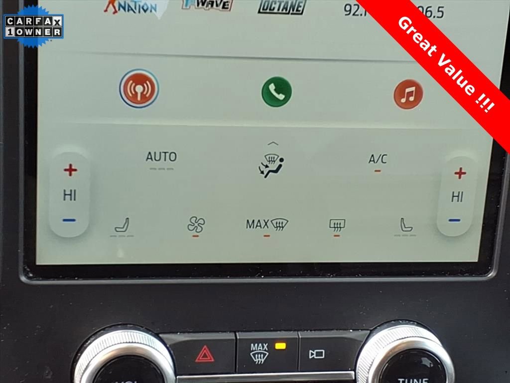 Used 2024 Ford Edge SEL image 21