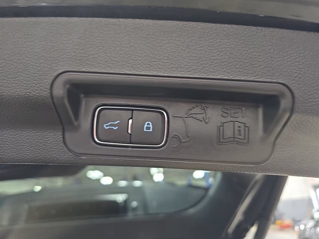 Used 2023 Ford Explorer ST w/ Equipment Group 401A AWD/4WD image 18