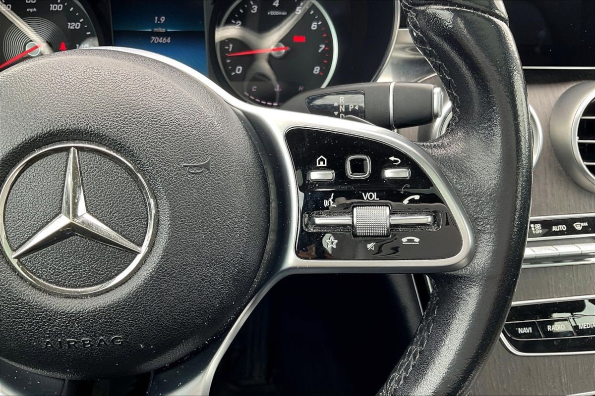 Used 2020 Mercedes-Benz C 300 Sedan w/ Premium Package image 19