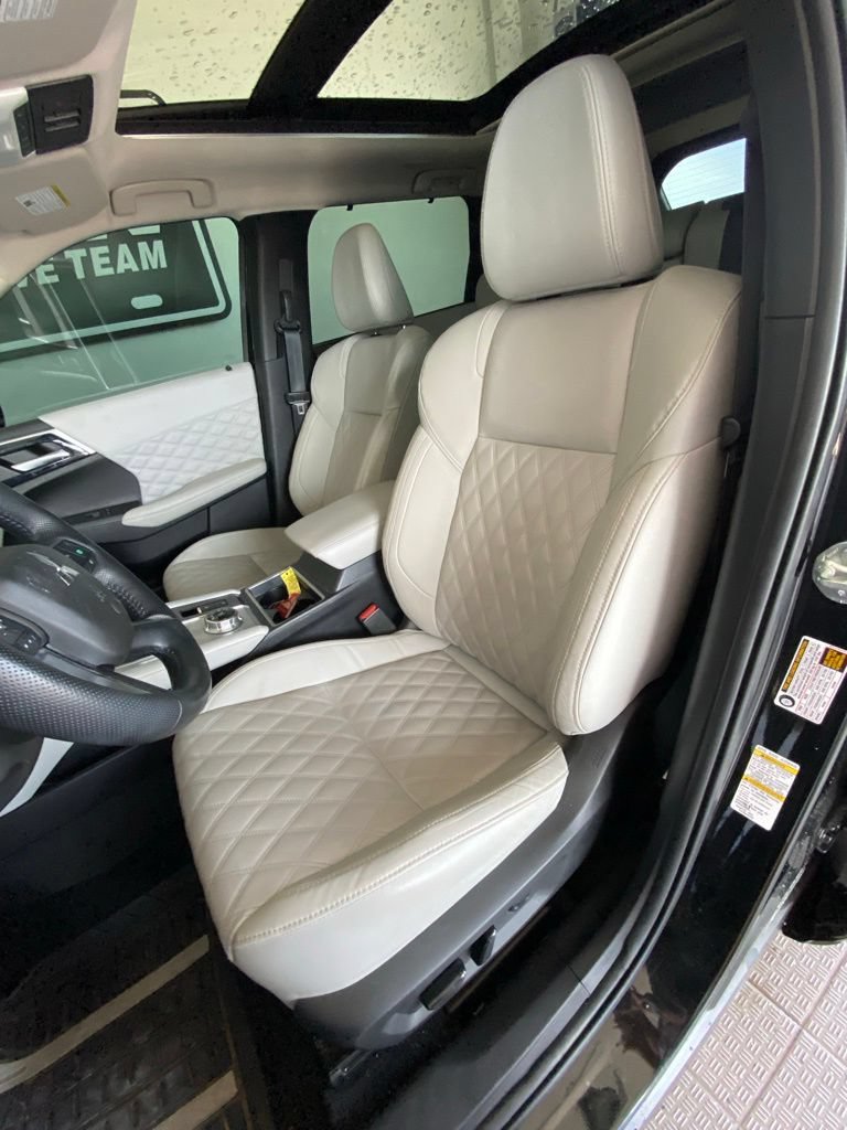 Used 2024 Mitsubishi Outlander SEL FWD image 11
