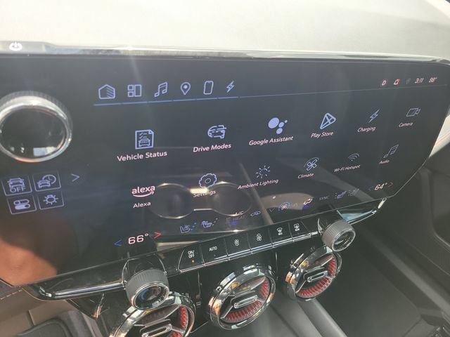 Certified 2024 Chevrolet Blazer EV RS AWD/4WD image 34