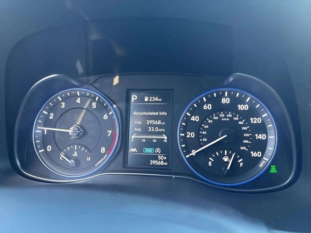 Used 2023 Hyundai Kona SEL w/ Cargo Package image 16