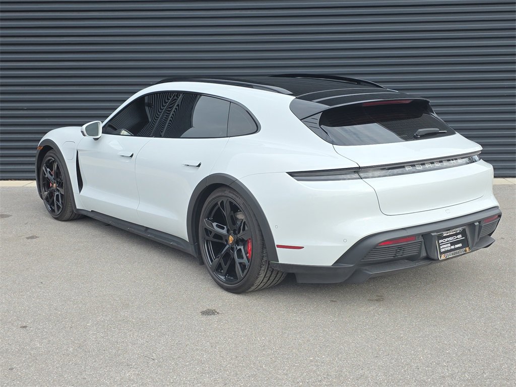 Certified 2023 Porsche Taycan 4S image 3