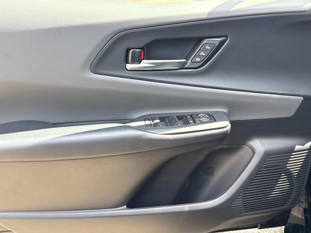 Used 2026 Toyota Prius Limited w/ Limited Premium Package FWD image 26
