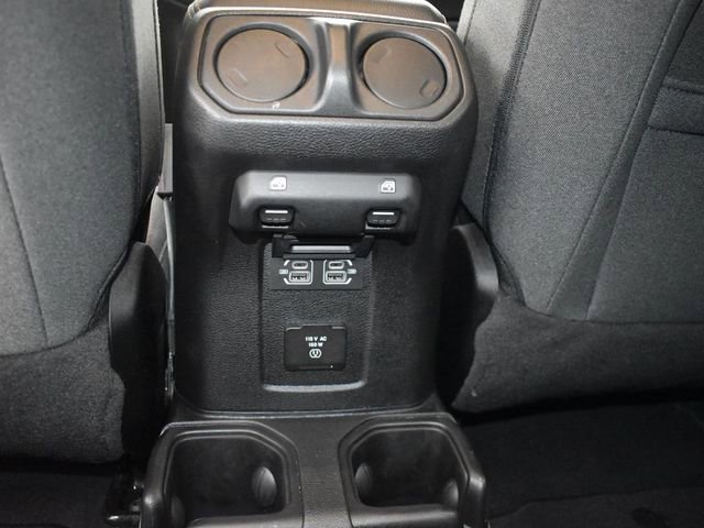 Used 2024 Jeep Wrangler Unlimited Sahara AWD/4WD image 26